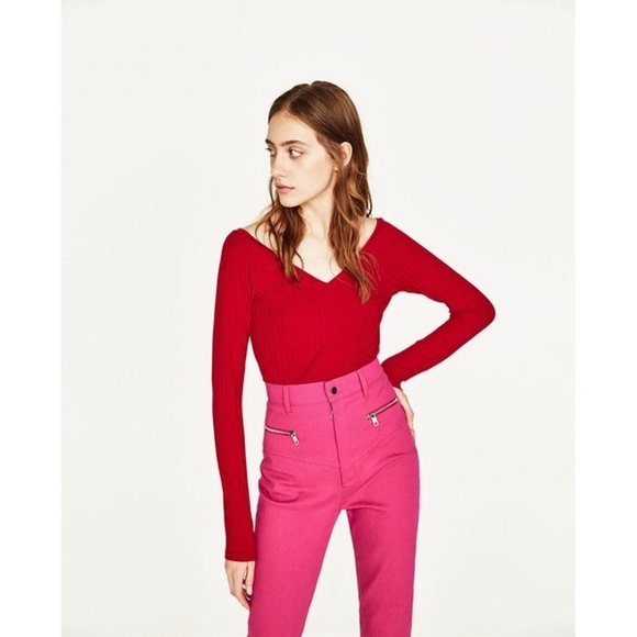 ZARA Red V-Neck Ribbed T-Shirt Long Sleeves - Picture 1 of 9